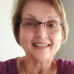 Meet your Posher, Danita